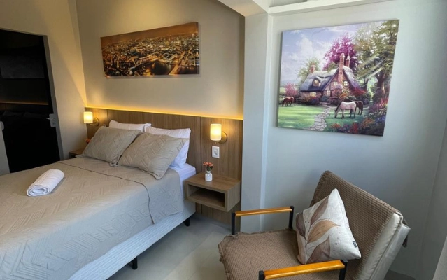 fat202-quarto-ahava-stays6